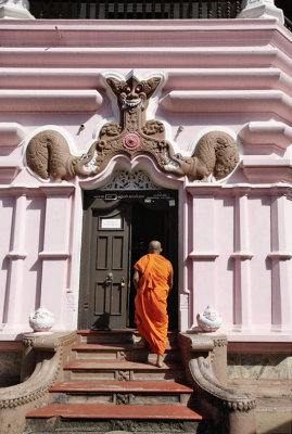 Kandy, at Malwatta Monastery