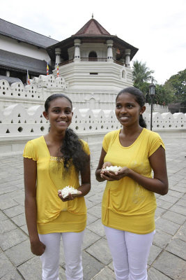Kandy, Temple of the Tooth Complex