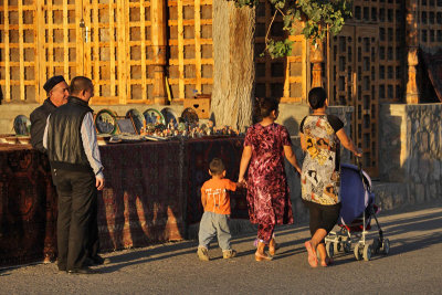 Bukhara, Hoja Nurabad Street