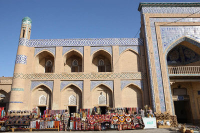 Khiva, Islom-Hoja Medressa
