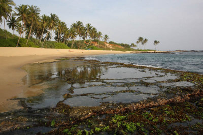 Unakuruwa beach east