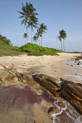 Unakuruwa beach east