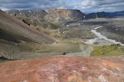 Landmannalaugar, Laugahraun-Brennisteinsalda trail