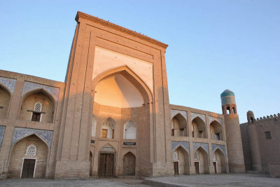 Khiva, Kutlimurodinok Medressa