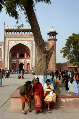 Agra, Taj Mahal entrance