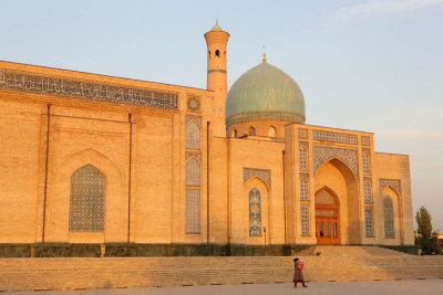 Tashkent, Khast Imon Complex