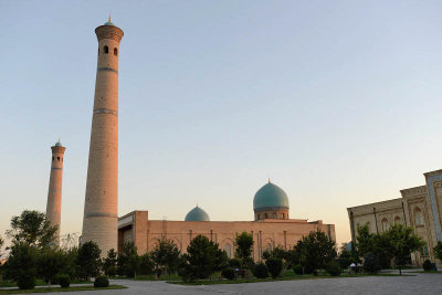 Tashkent, Khast Imon Complex