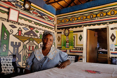 Mapoch, near Siyabuswa, at a Ndbele house
