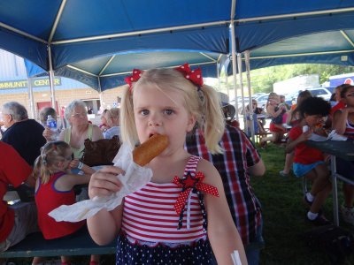 YUMMY.........................CORN DOGS AND CATSUP