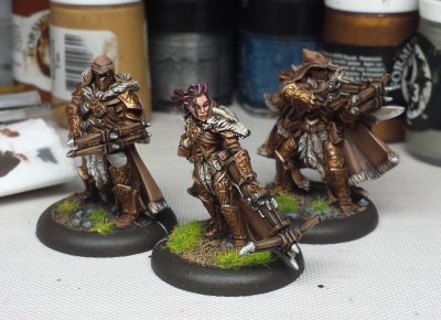 HORDES_Circle_Reeves_1.jpg