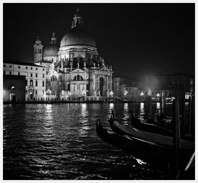 ME3C5635-bw-1.jpg