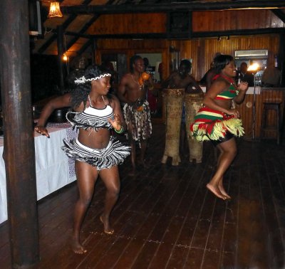 Zimbabwe Dancers