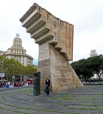 Monument to Francesc Macia in Barcelona