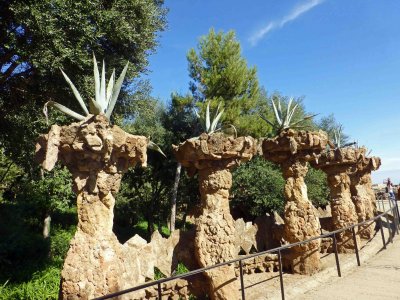 Path to Larrard House in Parc Guell