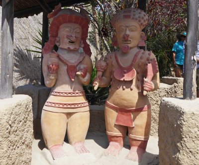 Ecuadorian Statues at Inti Nan Outdoor Museum