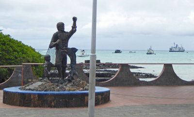 Statue at Fish Market on Santa Cruz Island