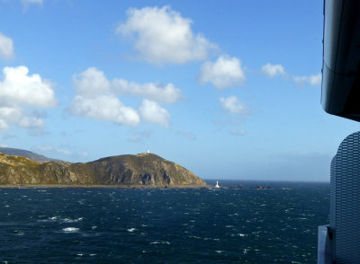Sailing out of Wellington along Shipwreck Coast