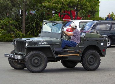 Jeep in Te Anau, New Zealand
