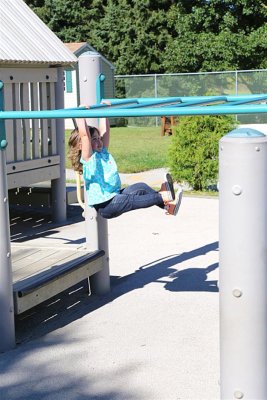 Workin' the core muscles.