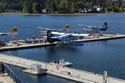 Seaplane terminal
