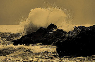 Sumner wave in sepia.jpg