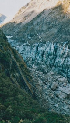 Fox Glacier flow past.jpg