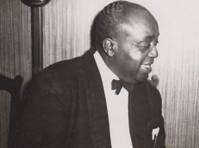 Alton Redd drummer with Kid Ory 1959.jpg