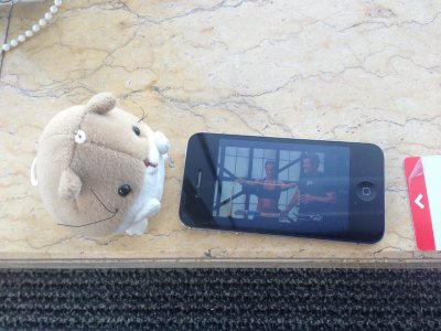 Tickley does not know what to make of this Tony Horton fellow....