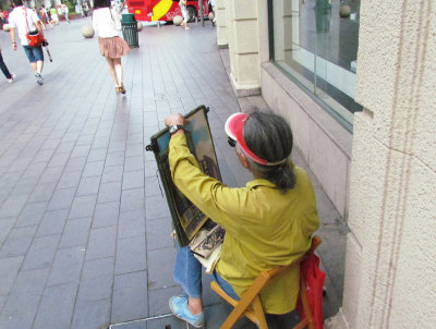 Street Artist, Nanjing Road East - Shanghai, 2012