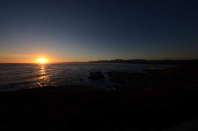 SUNSET IN FRONT OF THE CLIFF LODGE