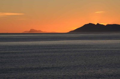 SUNSET IN FRONT OF THE CLIFF LODGE