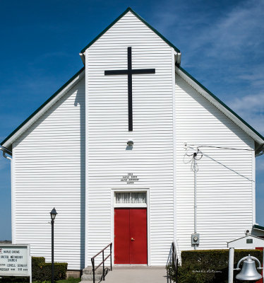 This is the only remaining structure of Guss, IA, a place where my roots started.
An image may be purchased at http://edward-peterson.artistwebsites.com/featured/maple-grove-united-methodist-church-edward-peterson.html