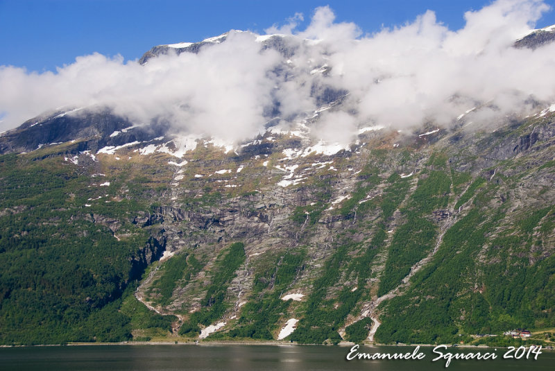 Hardangerfjorden