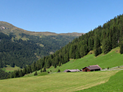 Day 2 - to Portjoch Pass (2030 m)