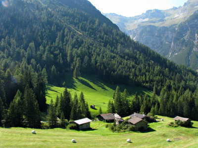 Day 2 - to Portjoch Pass (2030 m)