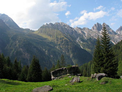 Day 3 -  to the mountain hut Tribulaunhutte (2063 m)