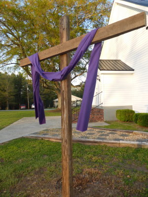 crossoutsidechurch.jpg