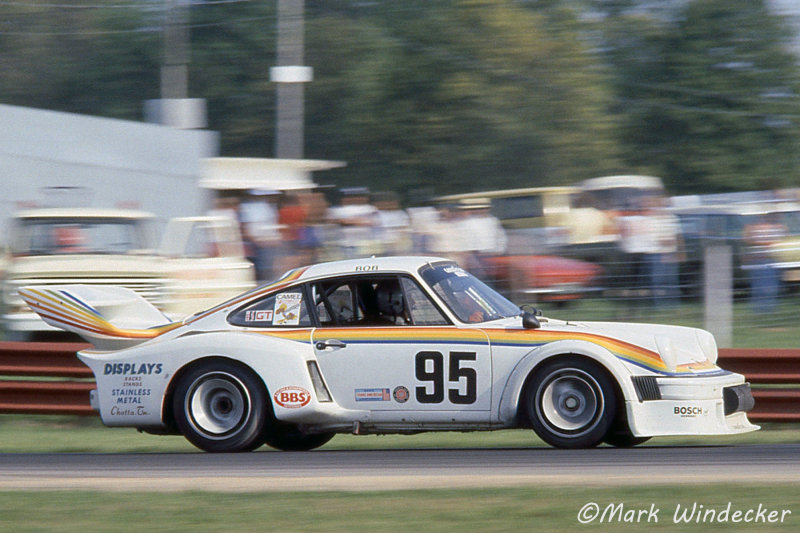 1st-GTO Porsche 934/5 