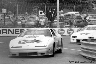 1ST-#10 CLAY YOUNG-FIREBIRD/3RD-#77 JERRY THOMPSON-CAMARO