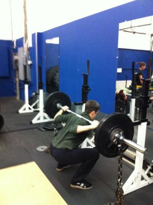 Squat with chains