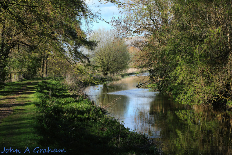 Canal turn