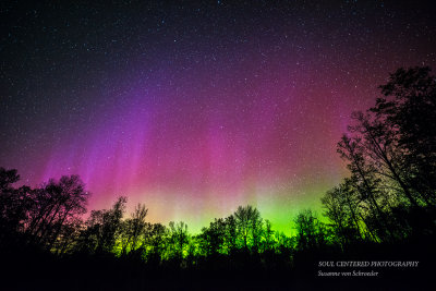 Northern Lights are dancing 2