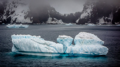 Approaching the Ice Sheet