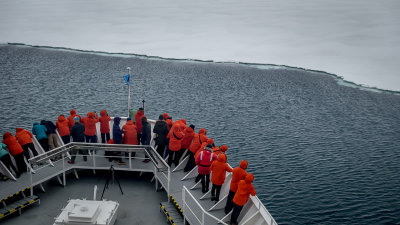 Approaching the Ice Sheet