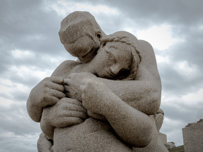 Vigeland Sculpture Installation