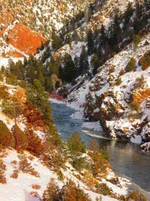 La rivire Colorado  travers les montagnes, hiver  Antonio DE MORAIS  2014.jpg