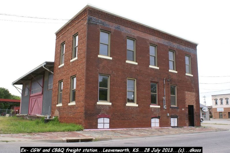 Ex-CGW CBQ freight depot.Leavenworth KS -002.jpg