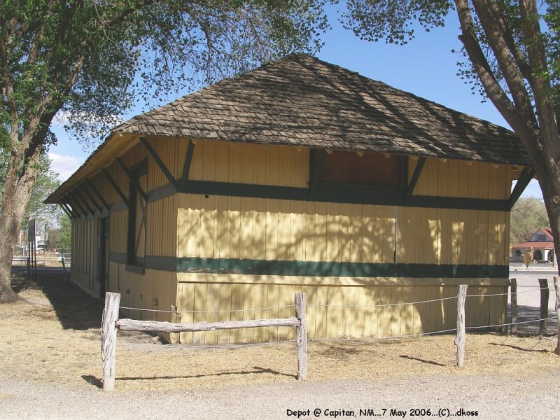 Capitan Depot 001.jpg