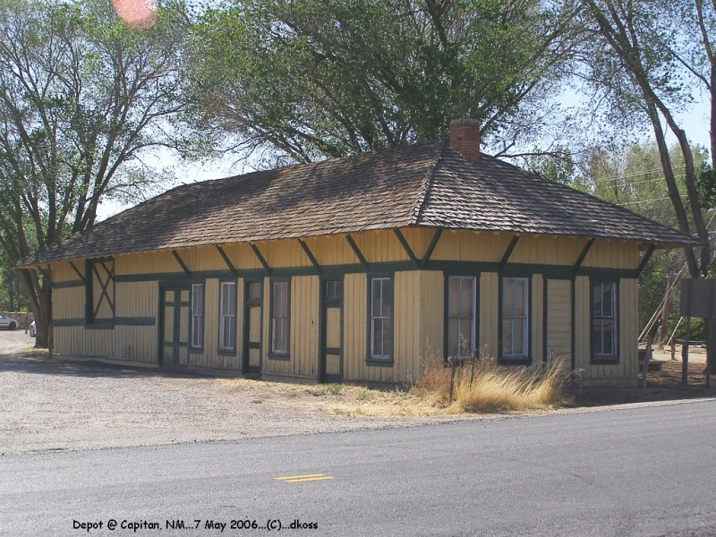 Capitan Depot 004.jpg