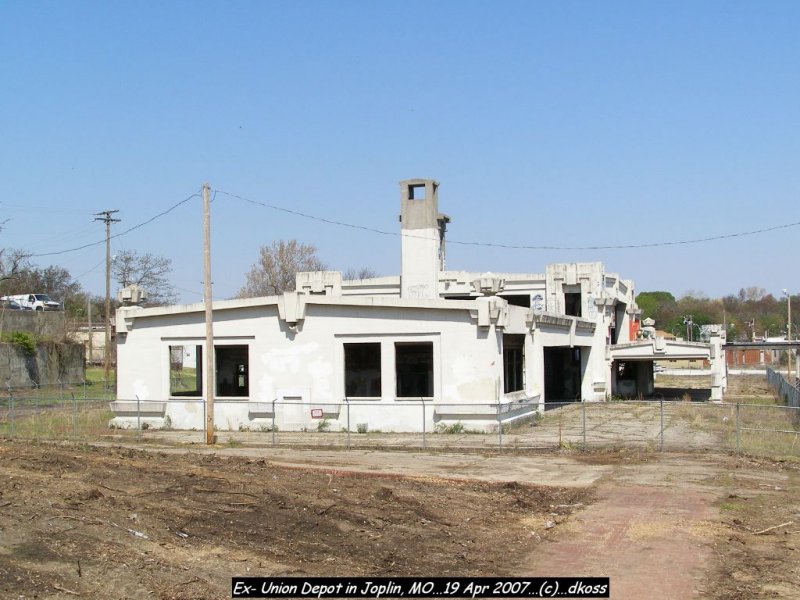 Ex- Union Depot of Joplin MO-002.jpg